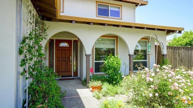 Building Photo - 58 Stanford Ct