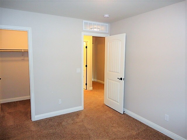 Building Photo - 3458 E Orchid Ln