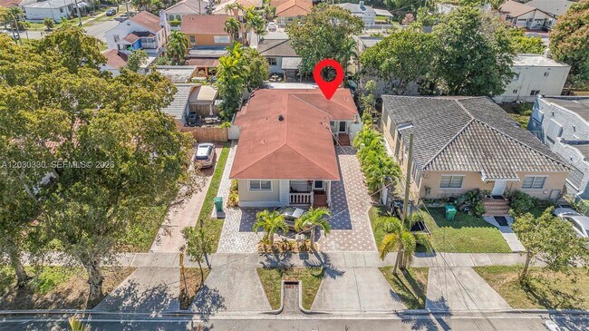 Building Photo - 1620 SW 19th St