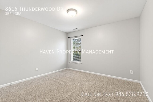 Building Photo - 8616 Thunderwood Dr