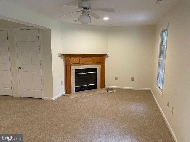 Building Photo - 603 Budleigh Cir