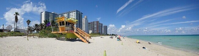 Building Photo - 305 69th St