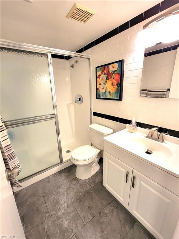 Building Photo - 1000 Manatee Rd