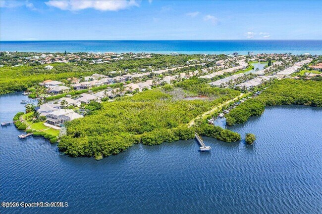 Building Photo - 421 Moray Pl