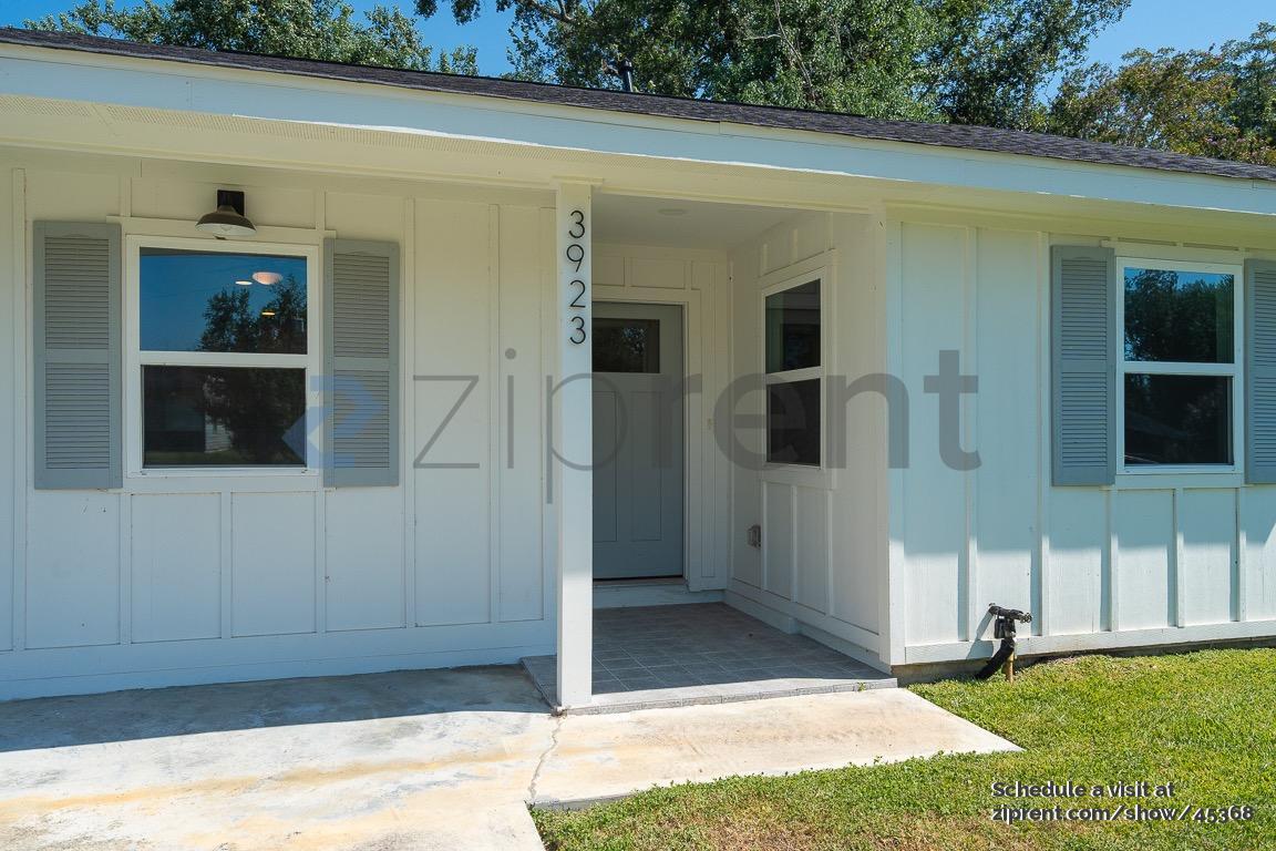 Building Photo - 3923 Alsace St