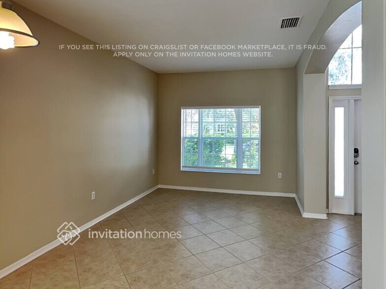 Building Photo - 15662 Lemon Fish Dr