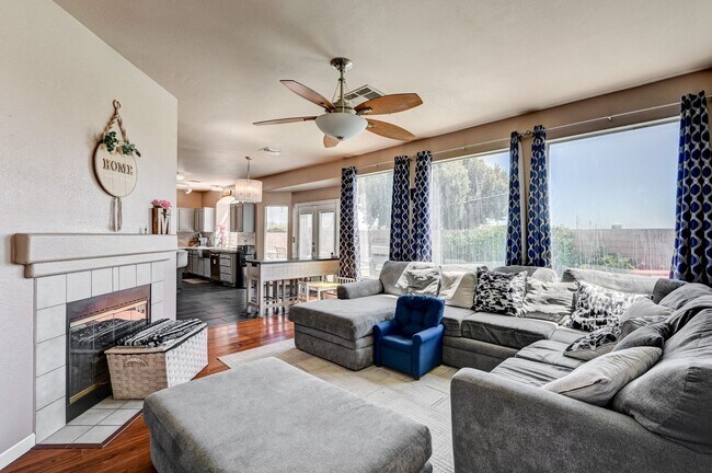 Building Photo - Stunning Fully Remodeled 5-Bedroom Home with Private Pool, FREE SOLAR INCLUDED, Huge Loft, Solar ...
