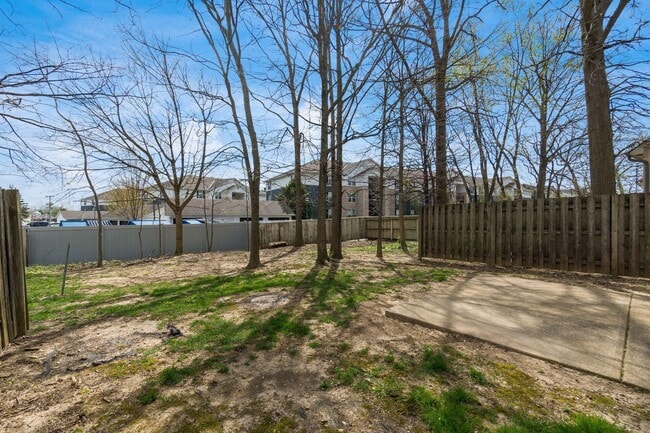 Building Photo - 8308 Talia Ct