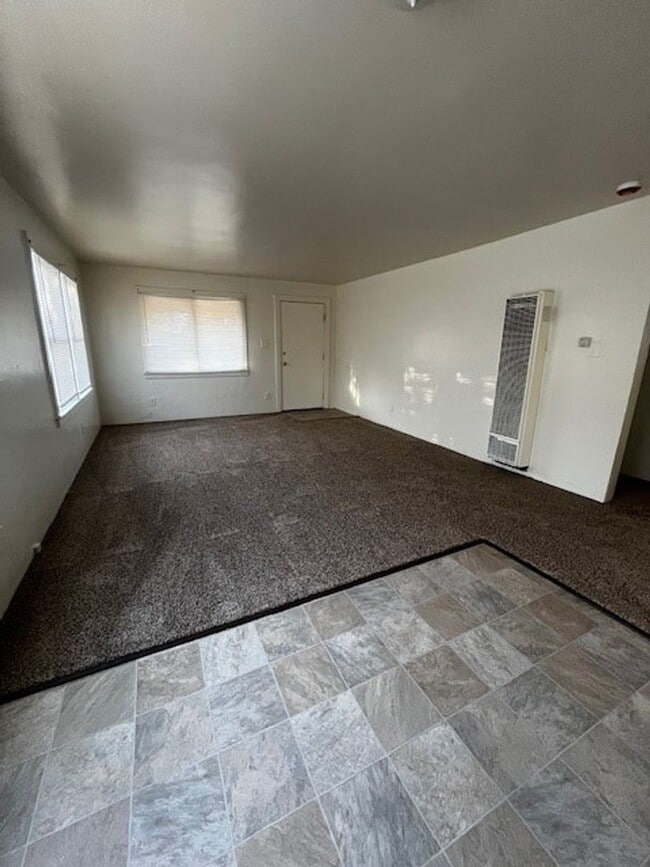 Building Photo - 2416 Center St