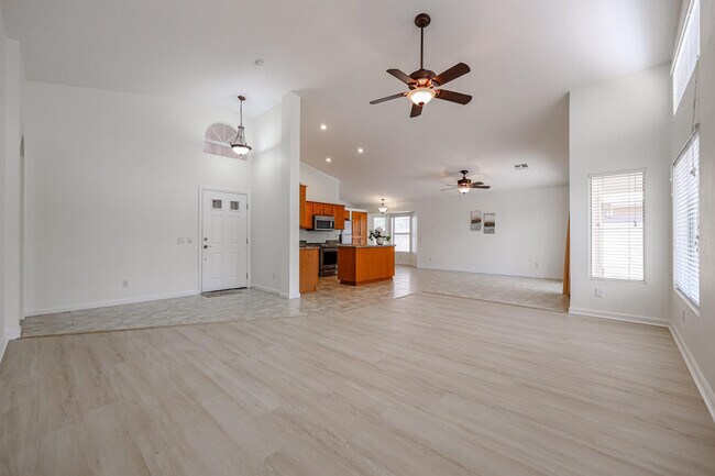 Building Photo - 3081 N 148th Dr