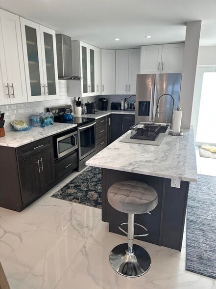 Building Photo - 3101 S Ocean Blvd