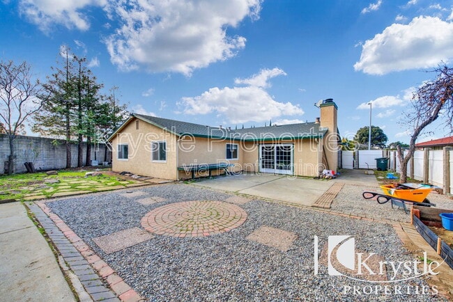 Building Photo - 180 Obsidian Ct