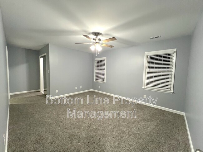 Building Photo - 13446 Cassington Ct