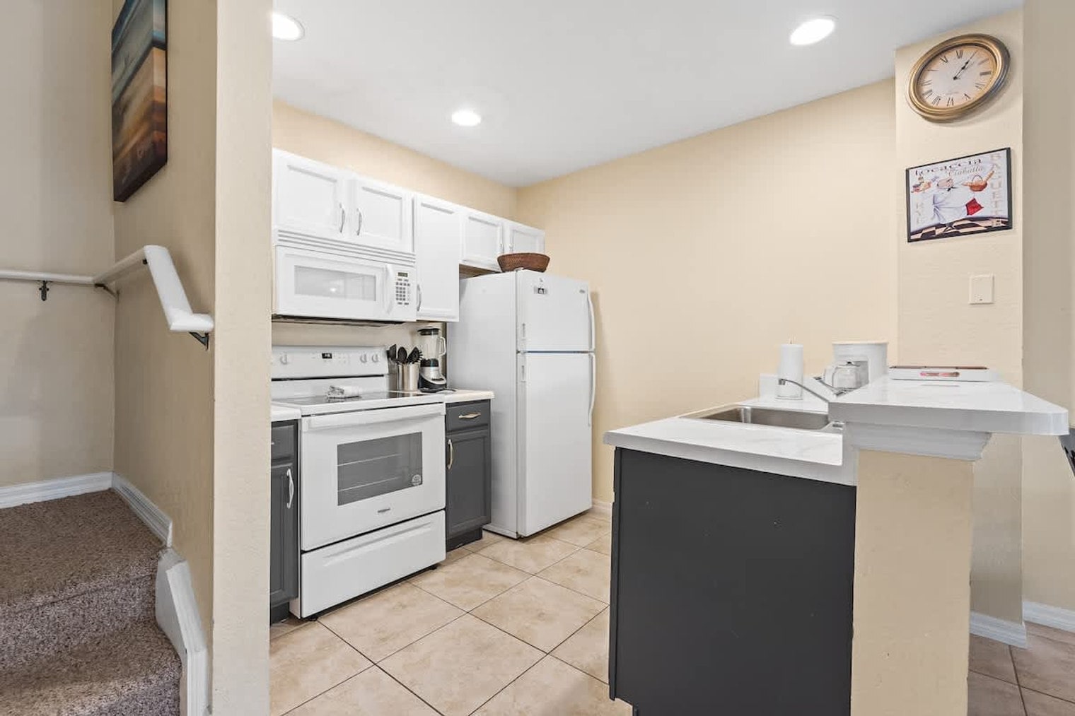 Building Photo - 2610 Lodi Cir