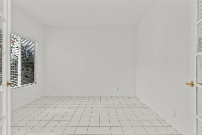 Building Photo - 32126 Canyon Ridge Dr