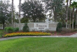 Building Photo - The Overlook - Baymeadows