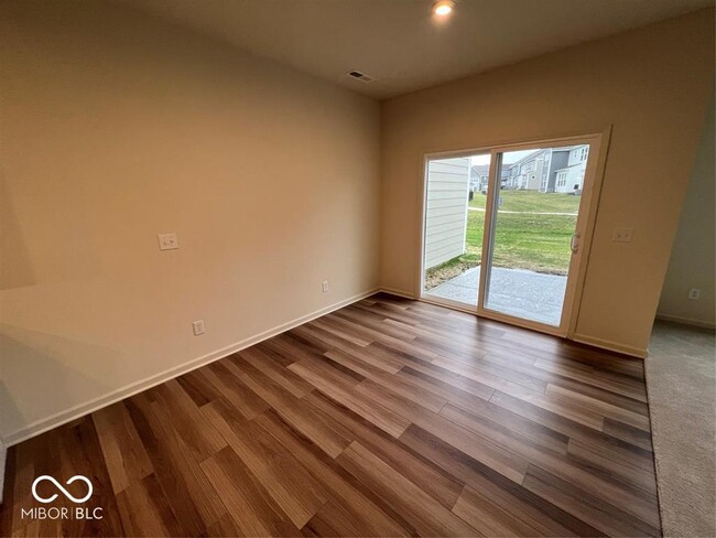 Building Photo - 14250 Tenbury Wy