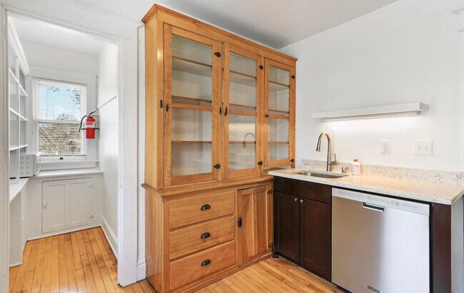 Kitchen pantry. - 707 S Dickinson St
