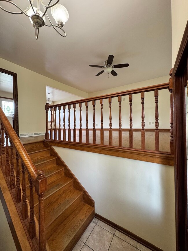 Building Photo - 5001 Sampson Dr