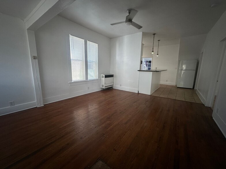 Building Photo - 335 Orange Ave