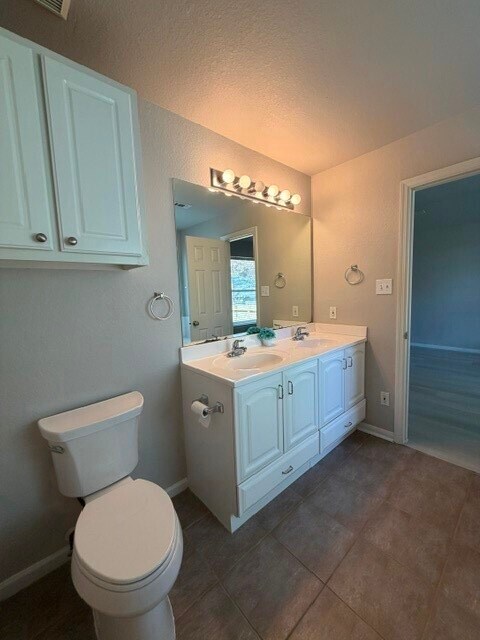 Building Photo - 54 E Misty Dawn Dr