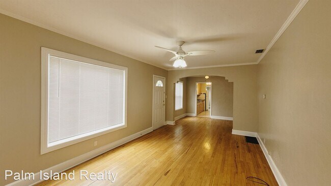 Building Photo - 3 br, 1 bath House - 800 28th St N