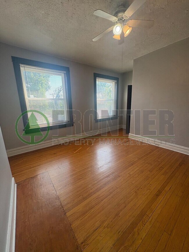 Building Photo - 4114 Osceola St