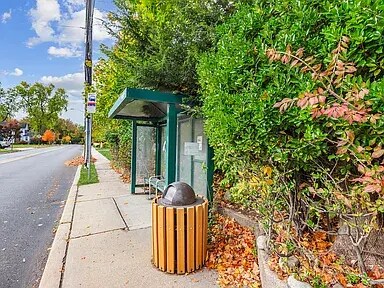 Building Photo - 36 Pascack Rd