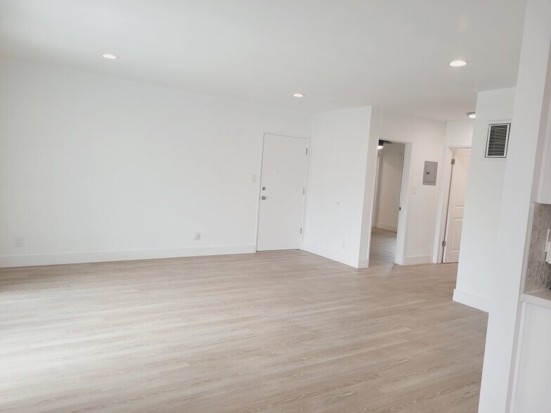 Building Photo - 1420 Berkeley St