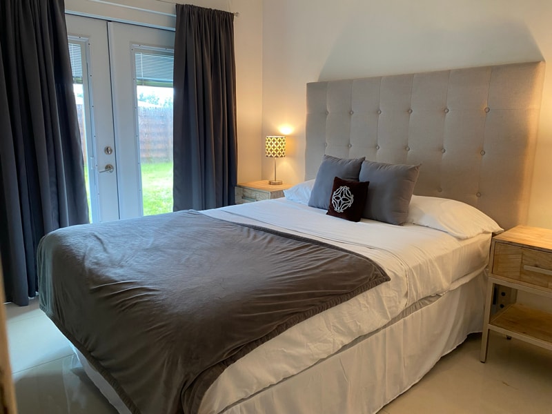 Building Photo - 3959 Eton Pl