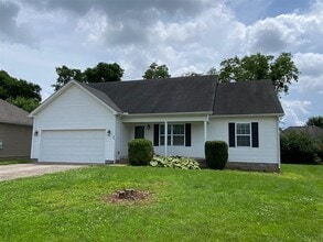 Building Photo - 521 Sweet Birch Ct