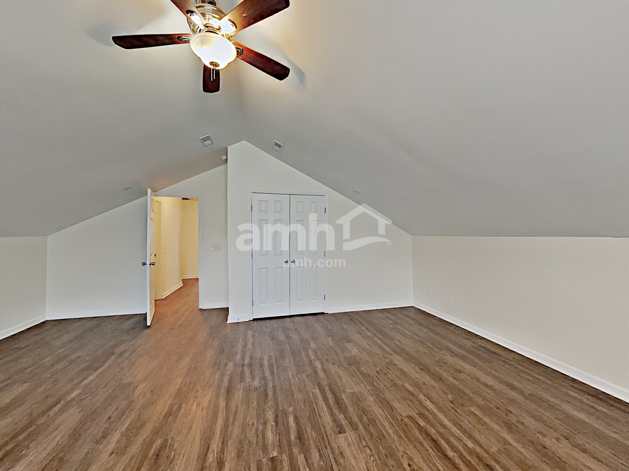 Building Photo - 2117 Ponty Pool Dr