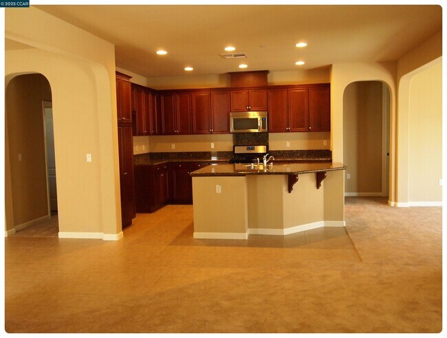Building Photo - 5603 Ventry Way