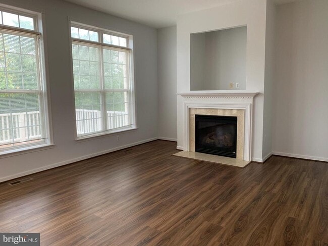 Building Photo - 2403 Cypress Green Ln