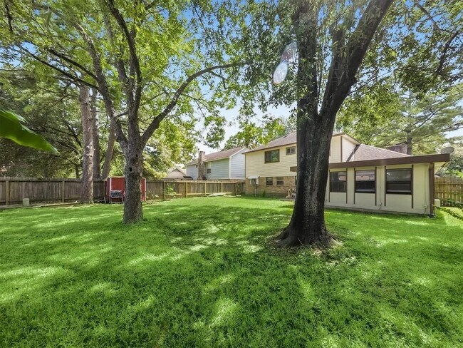 Building Photo - 12406 Sarti St