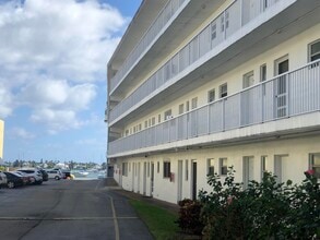 Building Photo - 4500 N Flagler Dr