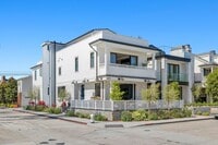 Building Photo - 201 Opal Ave
