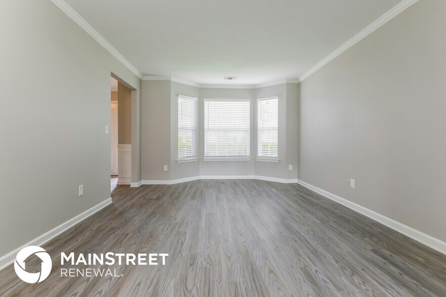 Building Photo - 5035 Michael Jay St