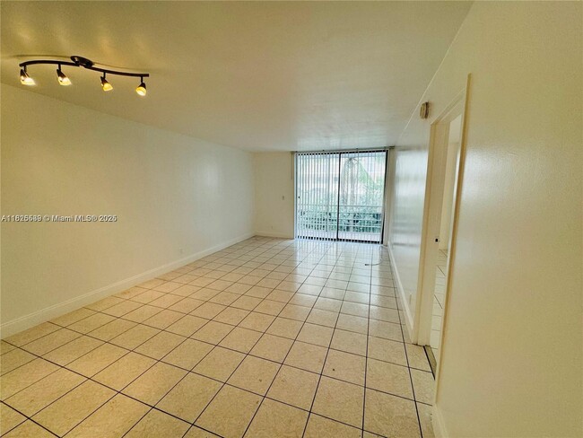 Building Photo - 2935 NE 163rd St