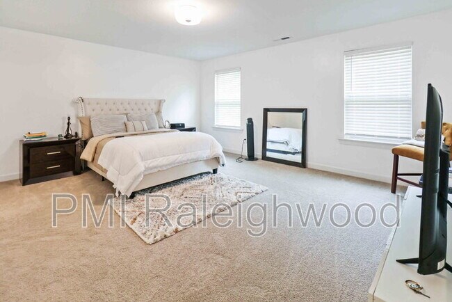 Building Photo - 396 Bent Willow Dr