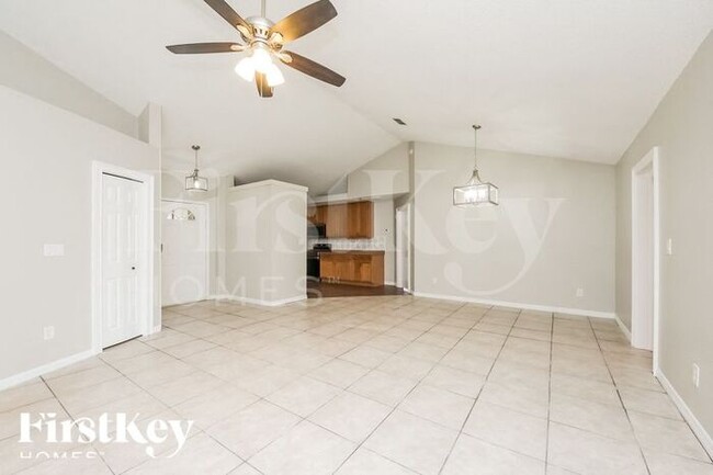 Building Photo - 1136 Creek Woods Cir