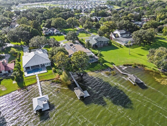 Building Photo - 3824 Gaines Dr