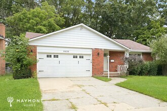 Building Photo - Gorgeous 3-Bedroom South Euclid Home
