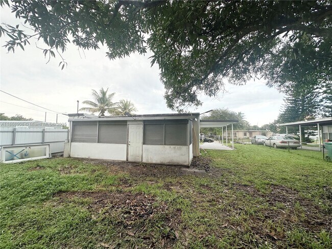 Building Photo - 16450 NW 23rd Ct