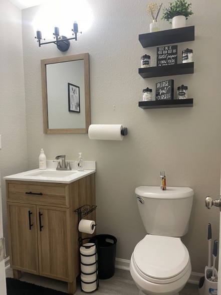 Building Photo - 5235 Grays Ridge Dr