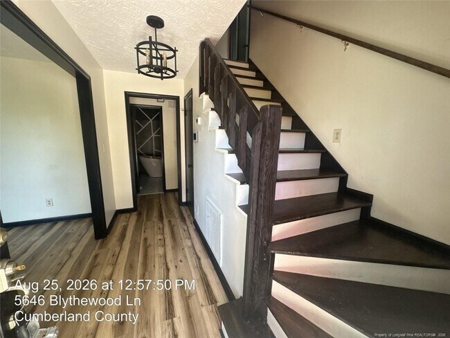 Building Photo - 5646 Blythewood Ln