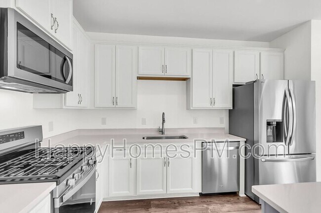 Building Photo - 335 Chapman Cir