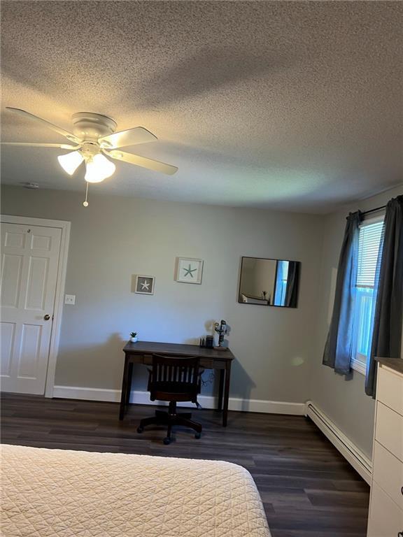 Building Photo - 223 Oliphant Ln