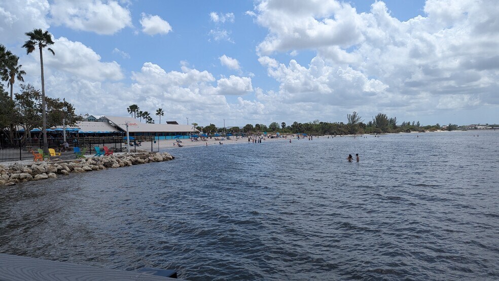 Building Photo - 459 Bahia Beach Blvd