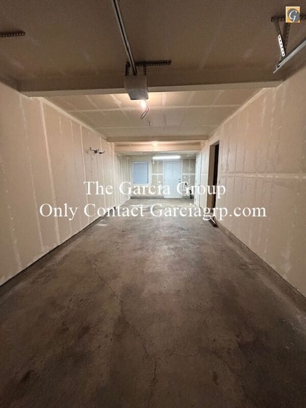 Building Photo - 16020 SW Audubon St